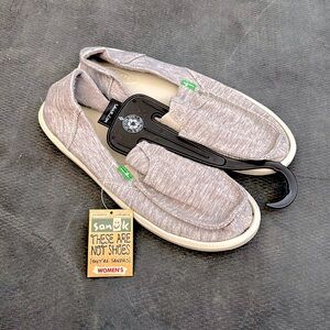 * NEW * 10 women’s (uk 8 / eu 41) PICKPOCKET FLEECE sanuk super rare